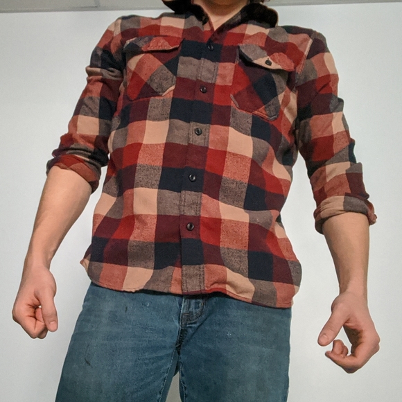 Plaid flannel - Picture 2 of 3